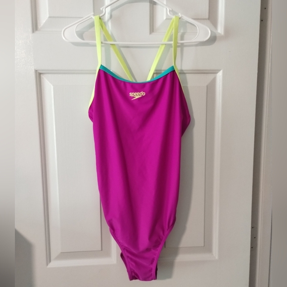 Speedo Other - Like New Speedo Fuchsia One Piece Swimsuit
